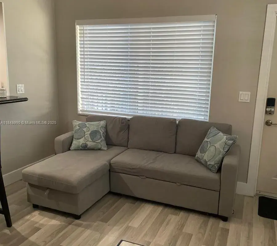 2200 S Ocean Dr # N312, Hollywood FL 33019