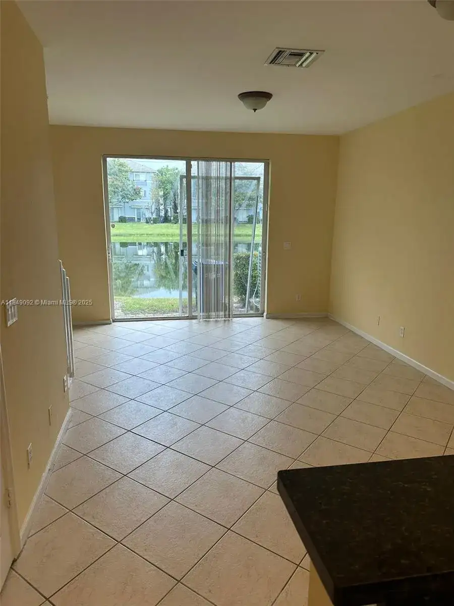 3593 NW 13th St # 3593, Lauderhill FL 33311 photo 5