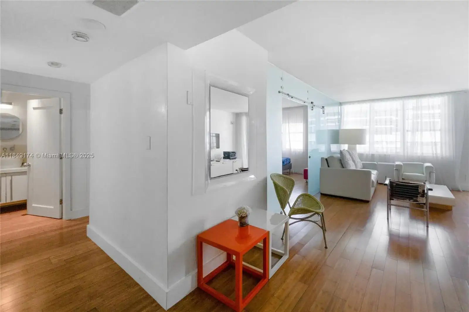 100 Lincoln Rd # 923, Miami Beach FL 33139 photo 4