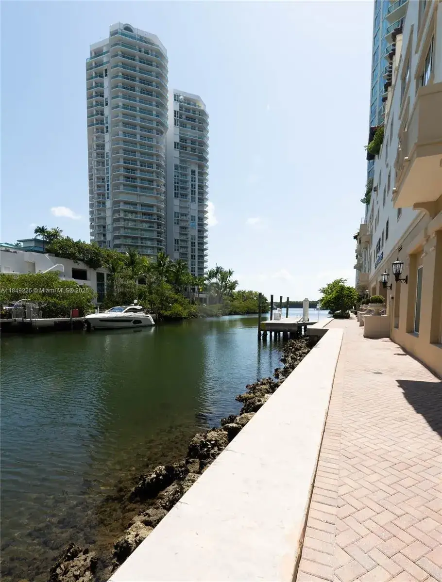 150 Sunny Isles Blvd, Sunny Isles Beach FL 33160