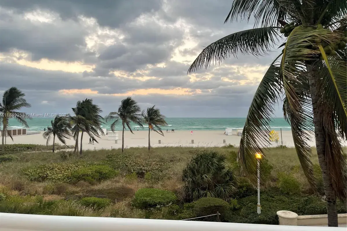 100 Lincoln Rd # 833, Miami Beach FL 33139