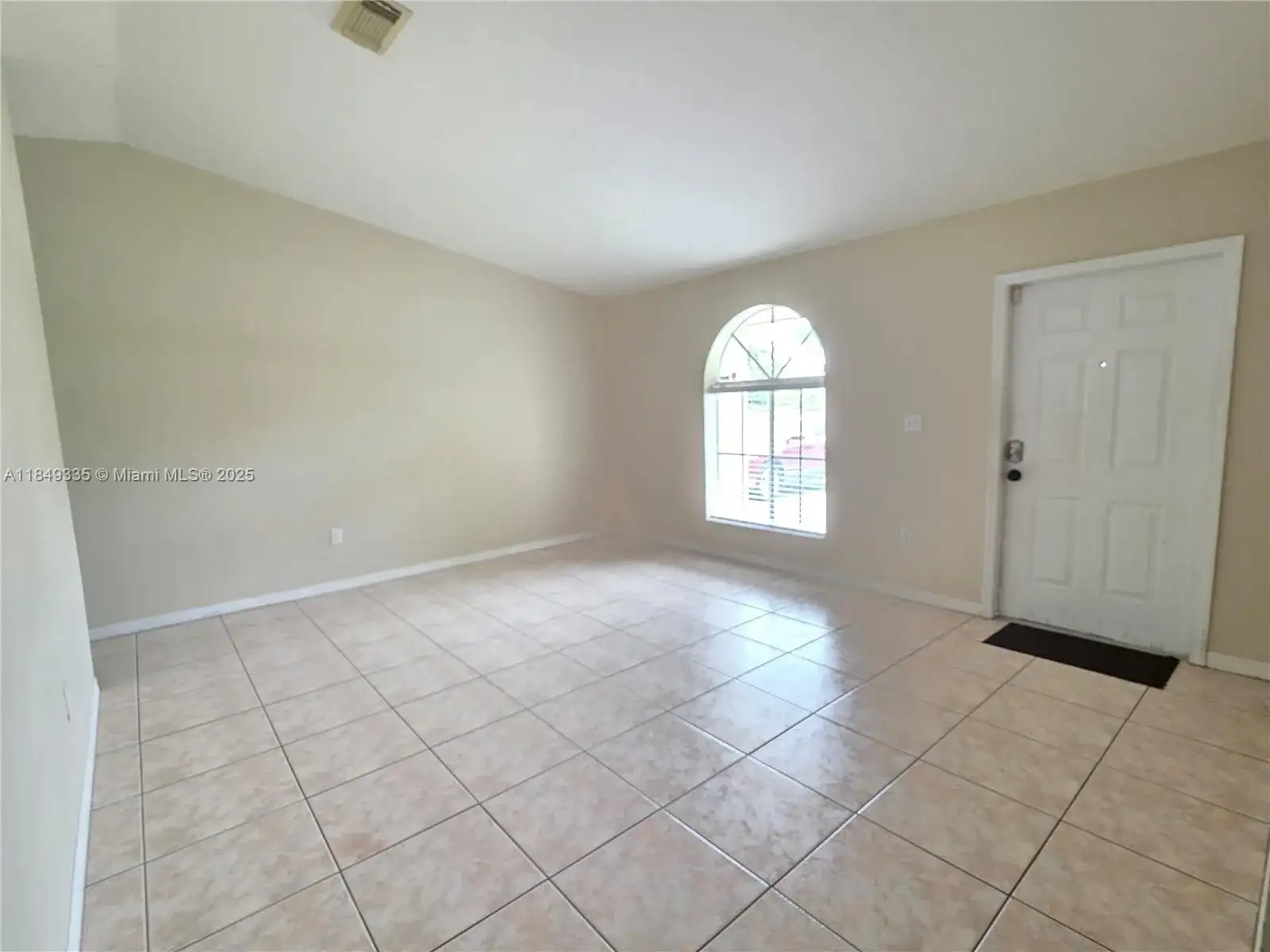 22037 SW 129th Ave, Miami FL 33170 photo 3