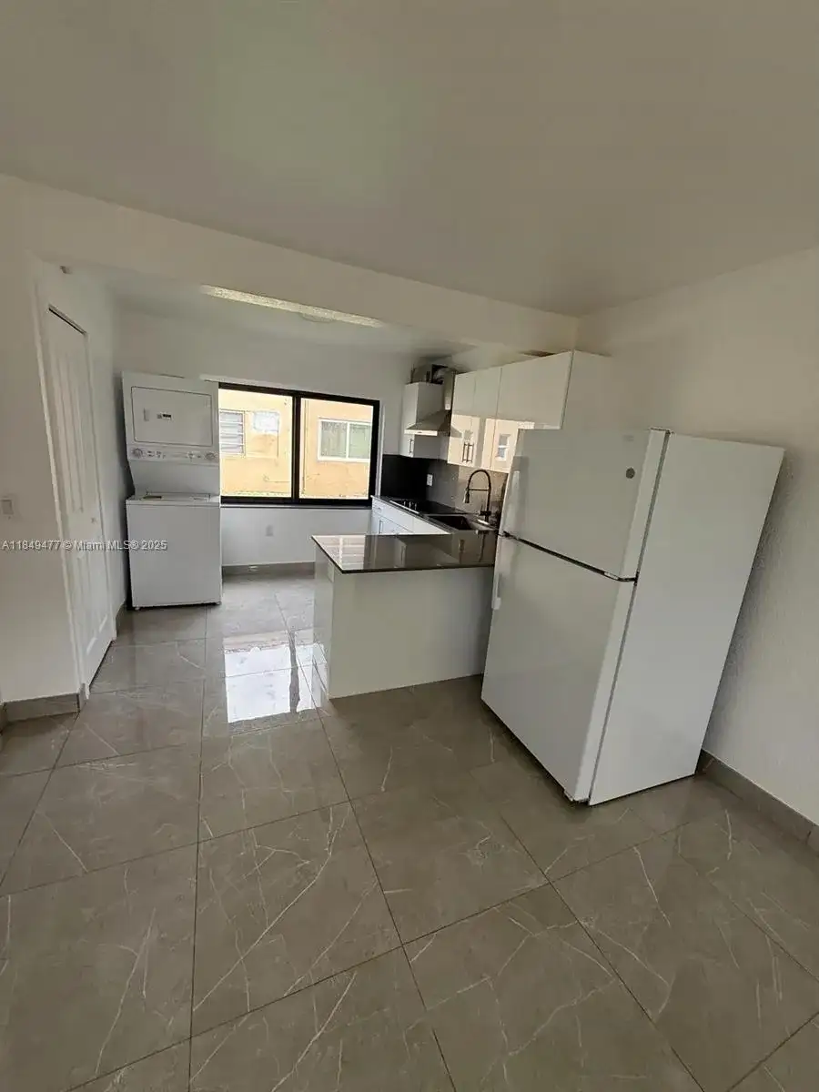 351 E 4th Ave # 4, Hialeah FL 33010 photo 2