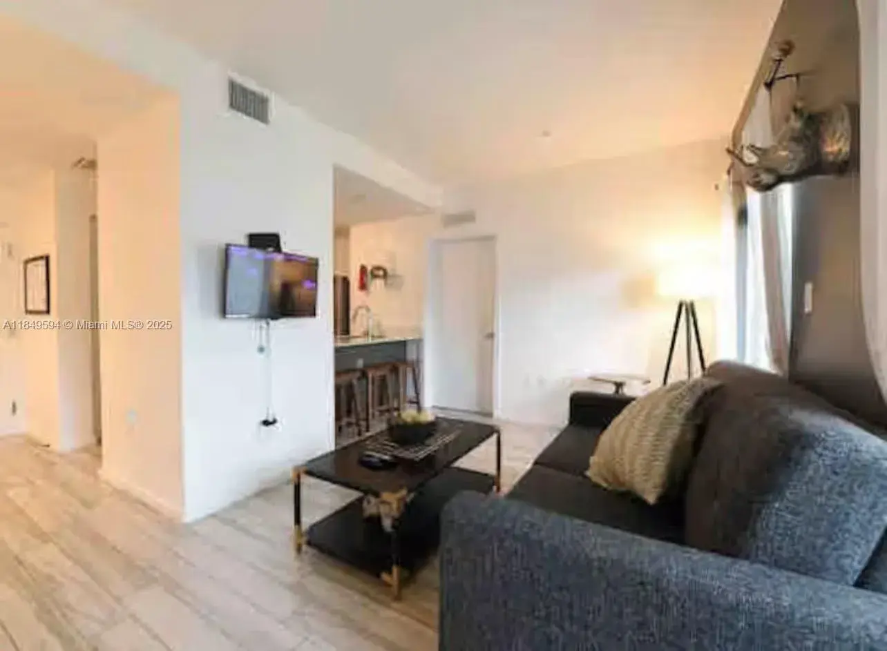 481 NE 29th St # 705, Miami FL 33137