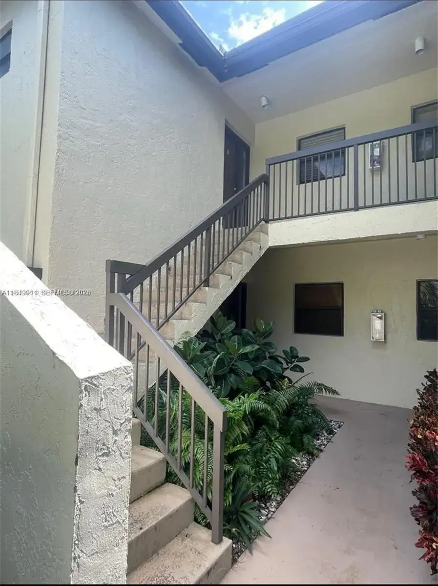 4541 S Carambola Cir S # 27266, Coconut Creek FL 33066