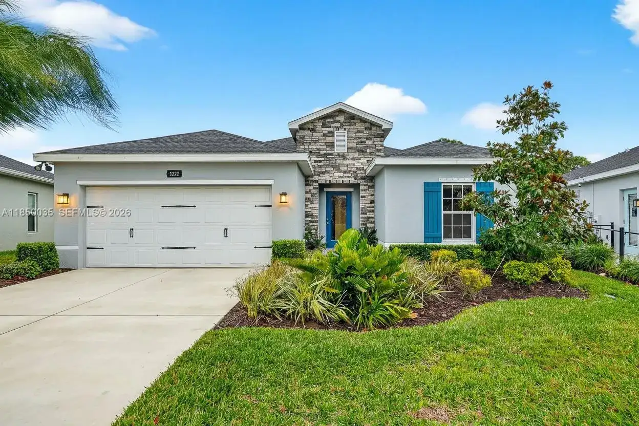 1121 E 172nd Court, Bradenton FL 34212 photo 2