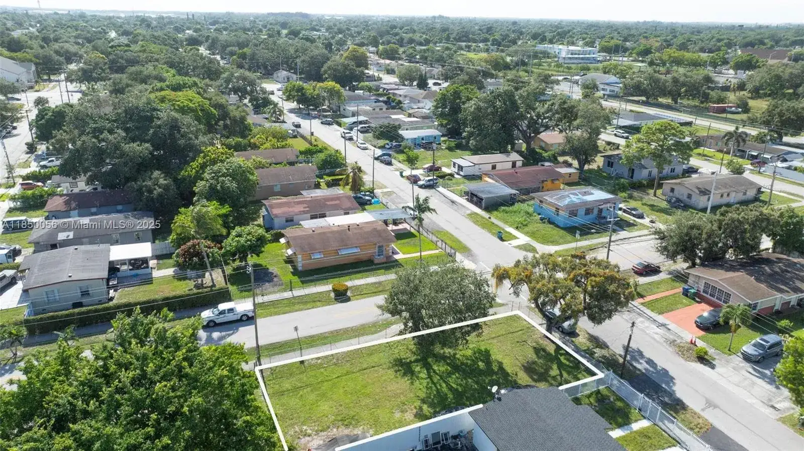 1990 NW 153rd St, Miami Gardens FL 33054 photo 3