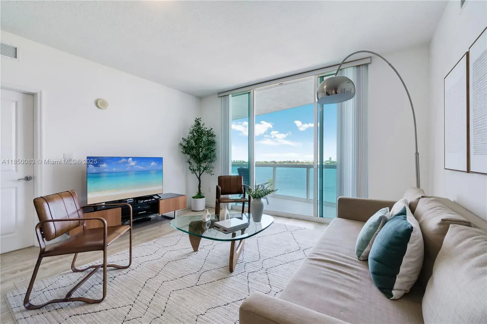 7910 Harbor Island Dr # 1102, North Bay Village FL 33141