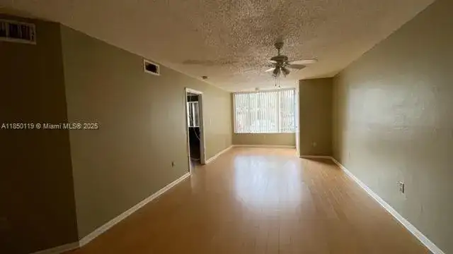2820 N Oakland Forest Dr # 106, Oakland Park FL 33309 photo 2