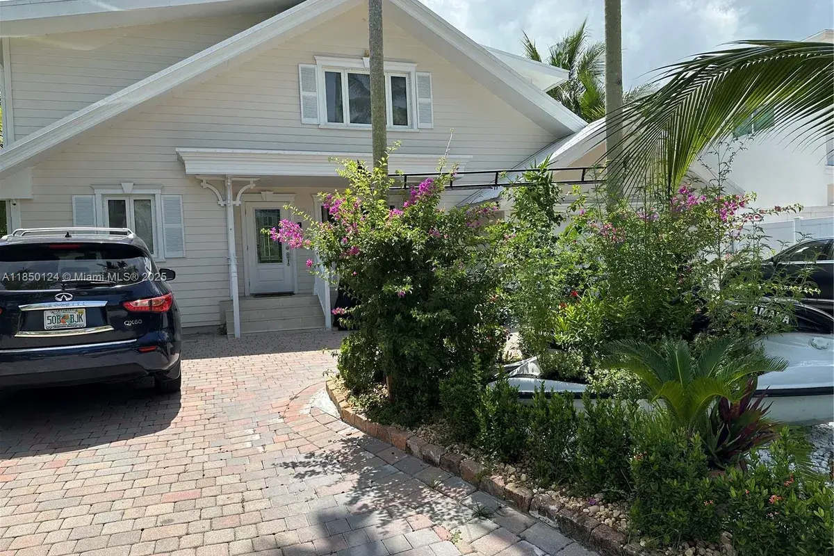 1524 Argyle Dr # 1, Fort Lauderdale FL 33312