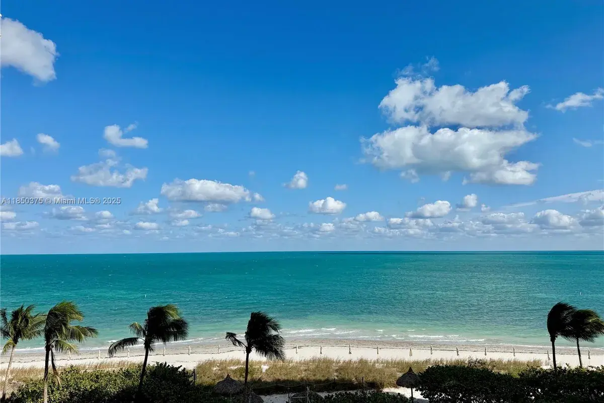 1111 Crandon Blvd # A404, Key Biscayne FL 33149