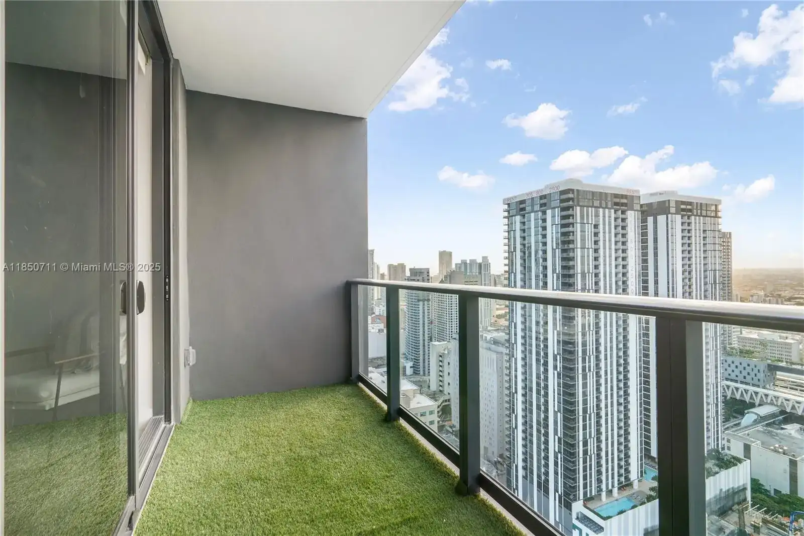 601 NE 1 AVE # 3604, Miami FL 33132 photo 4