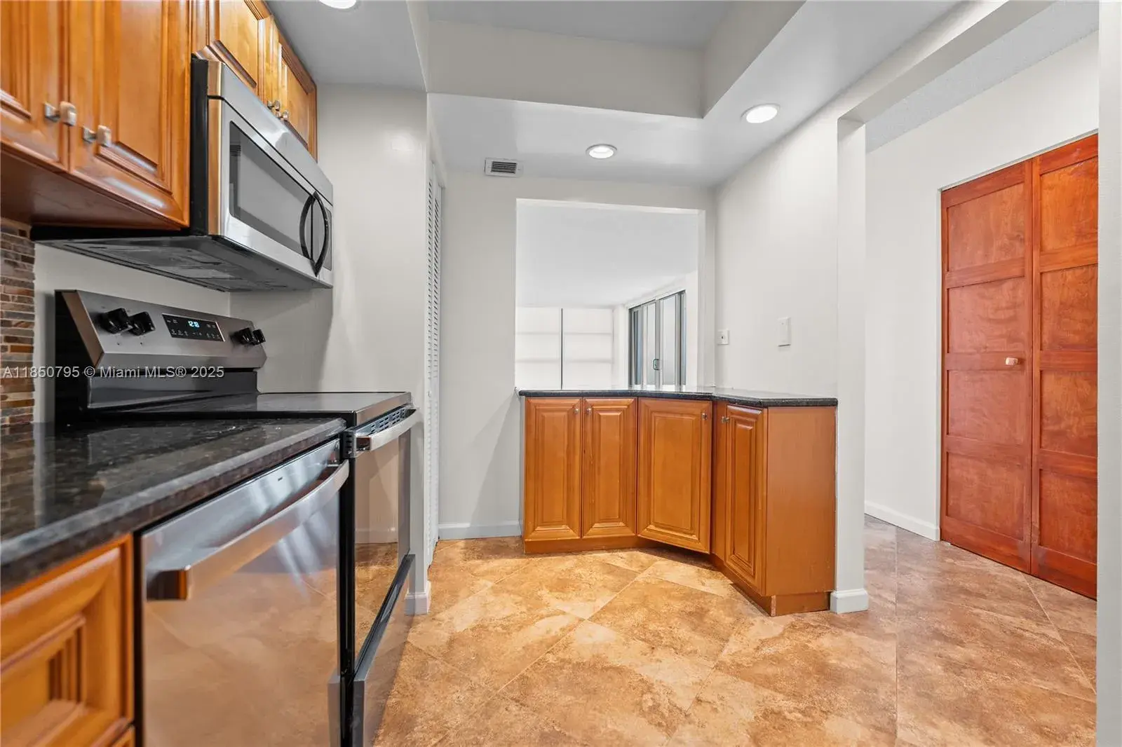 20225 NE 34th Ct # 413, Aventura FL 33180
