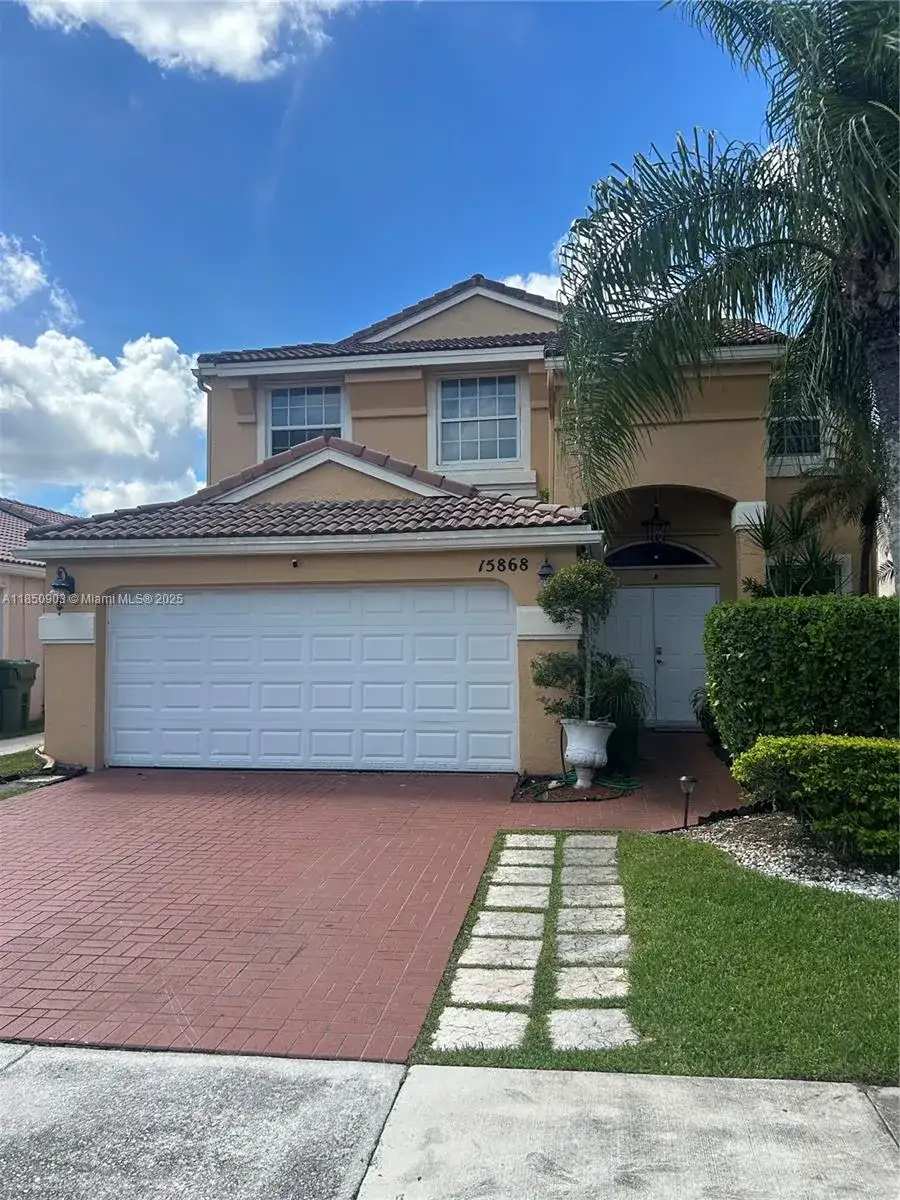 15868 NW 4th St, Pembroke Pines FL 33028 photo 5