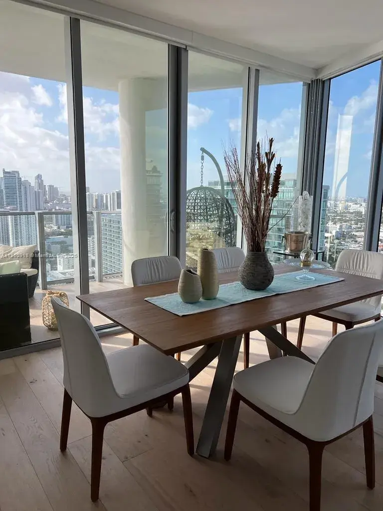 2900 NE 7th Ave # 4209, Miami FL 33137
