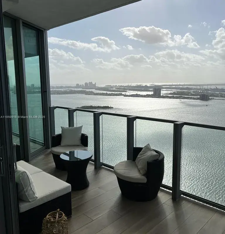 2900 NE 7th Ave # 4209, Miami FL 33137