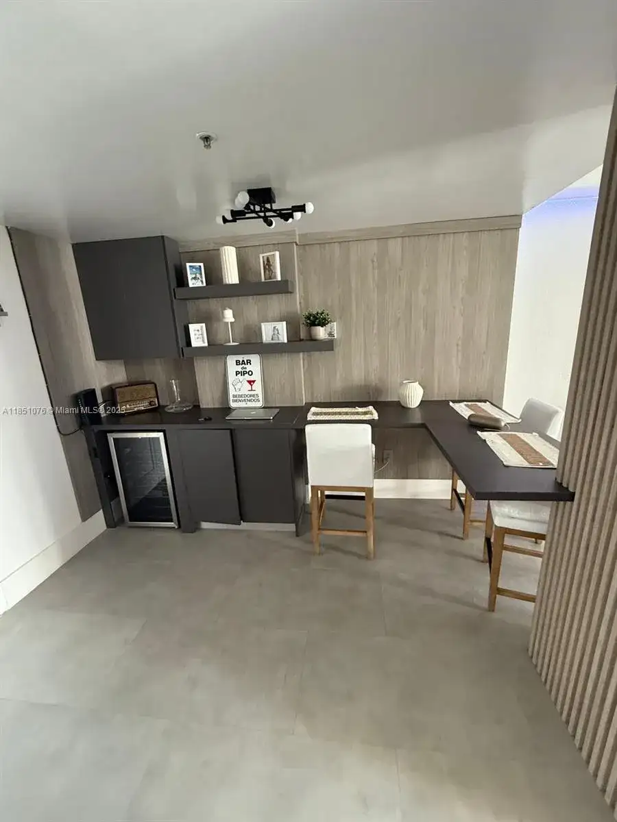 2829 Indian Creek Dr # 408, Miami Beach FL 33140 photo 4