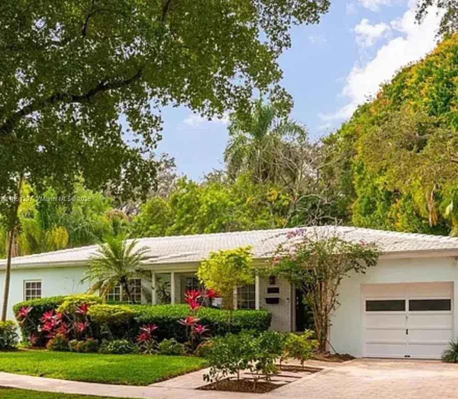 7300 Mindello St, Coral Gables FL 33143