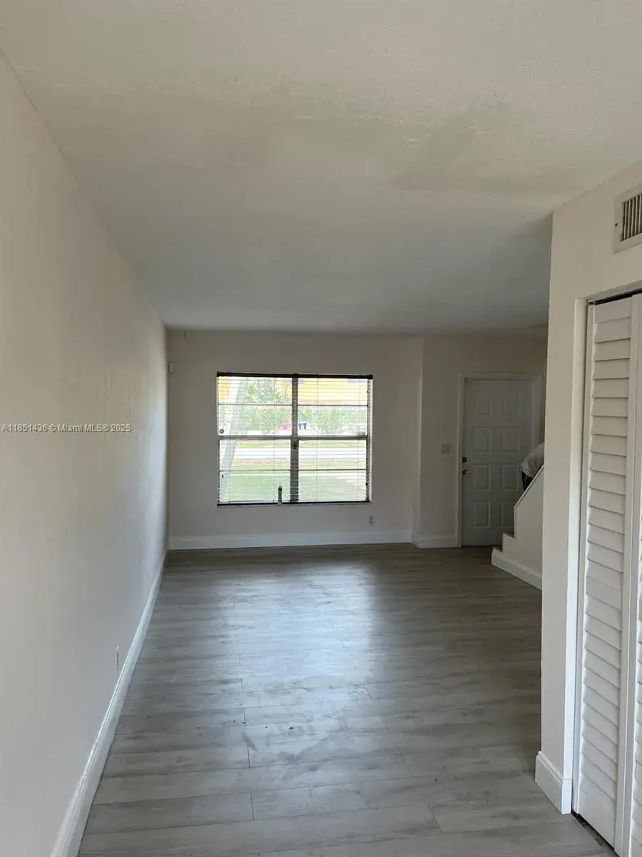 4816 NW 9th Dr # 4816, Plantation FL 33317