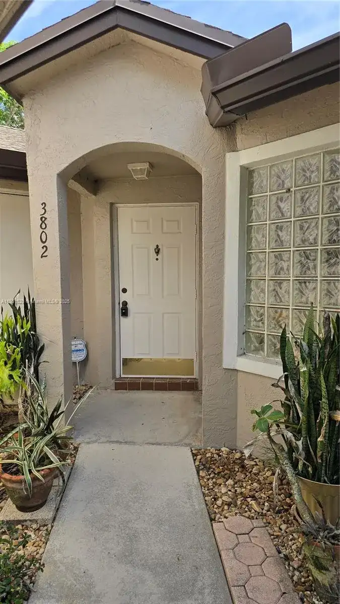3802 NW 122nd Ter, Sunrise FL 33323 photo 2