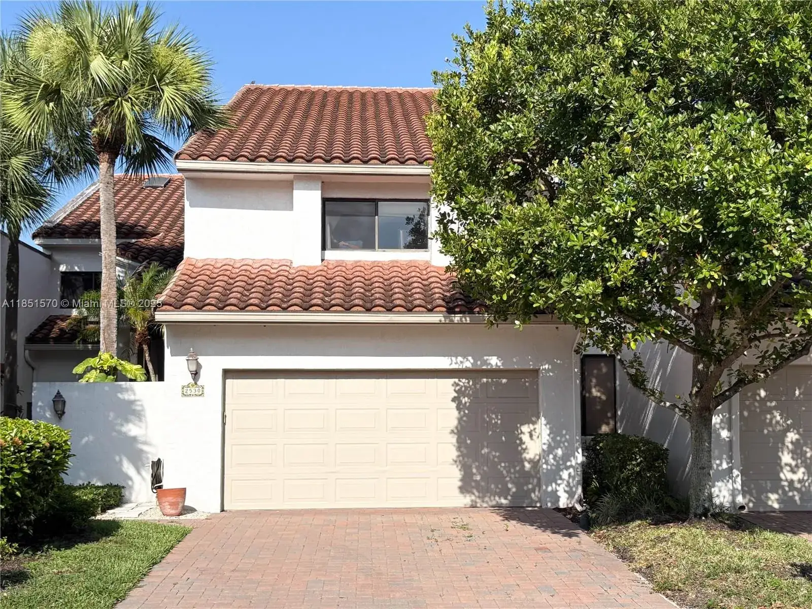 2530 Windsor Way Ct, Wellington FL 33414