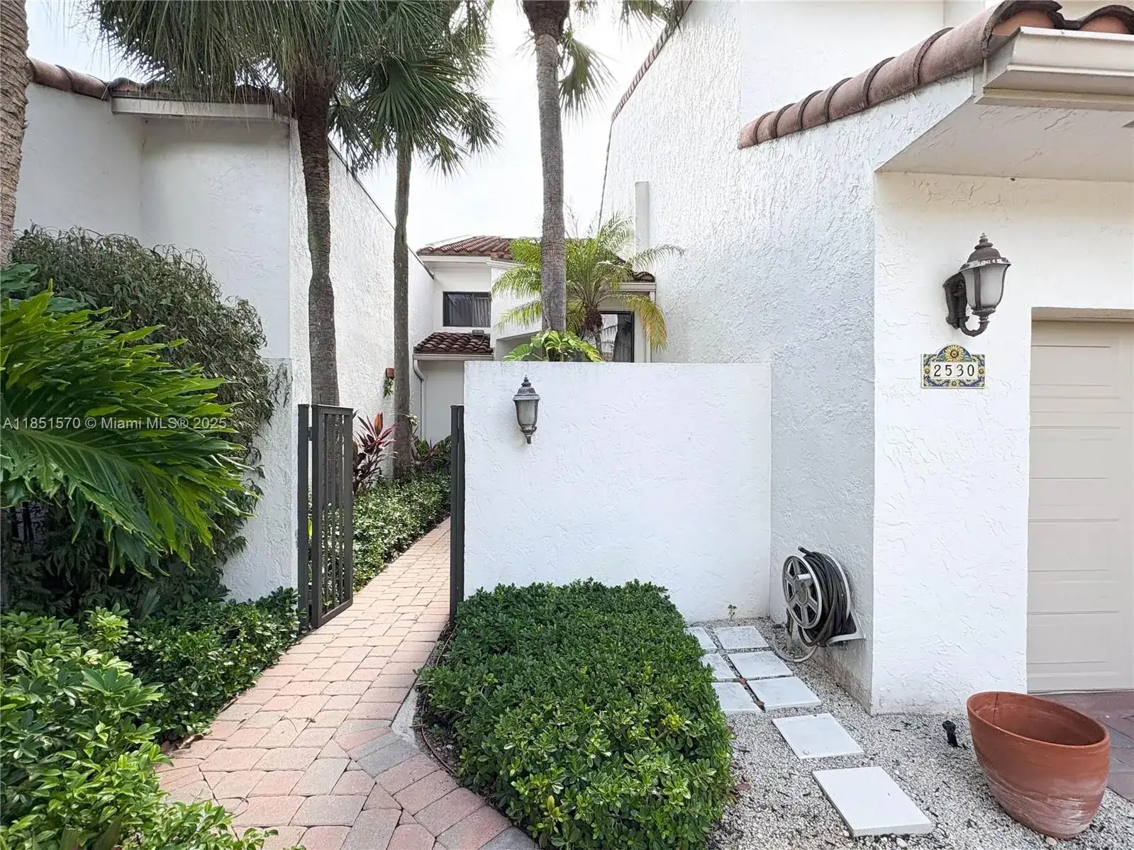 2530 Windsor Way Ct, Wellington FL 33414 photo 3