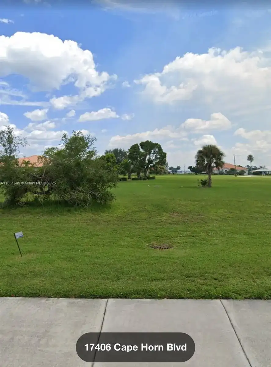17406 Cape Horn Boulevard, Punta Gorda FL 33955