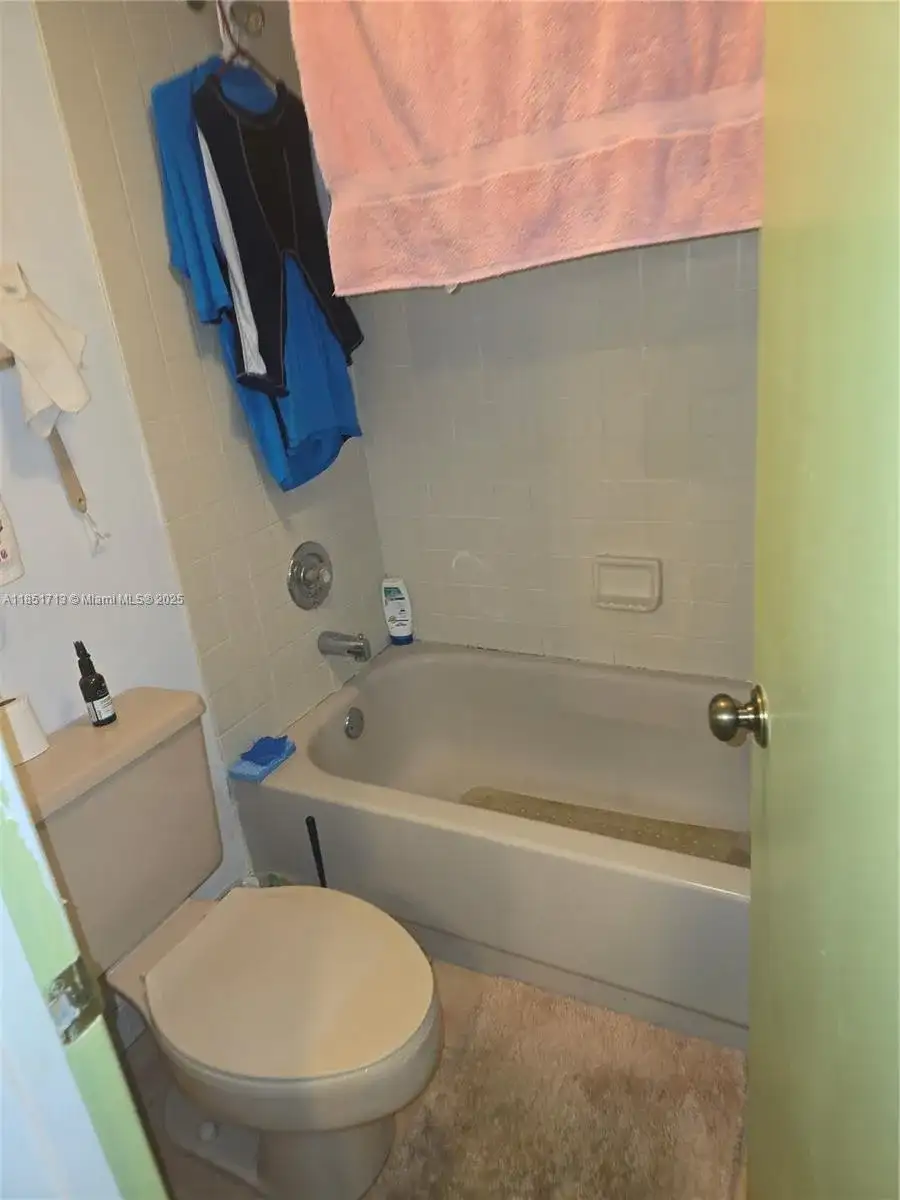 21121 SW 85th Ave # 105, Cutler Bay FL 33189 photo 5