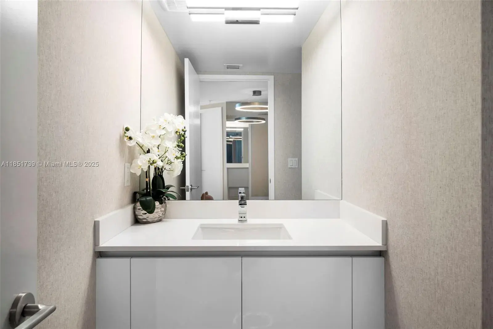 300 Sunny Isles Blvd # 902, Sunny Isles Beach FL 33160