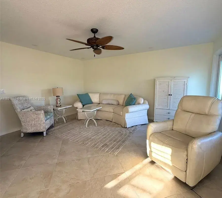 2929 SE Ocean Blvd # 10, Stuart FL 34996