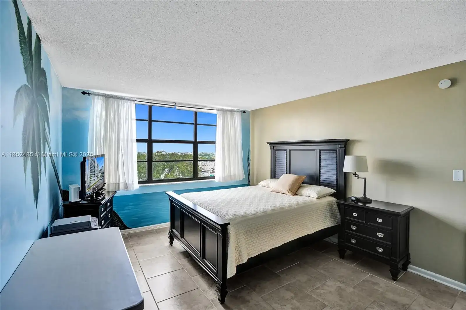 1401 N Riverside Dr # 1005, Pompano Beach FL 33062 photo 2
