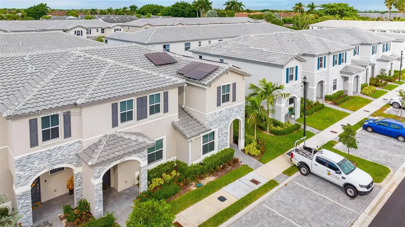 1826 SE 26th Rd, Homestead FL 33035 photo 3