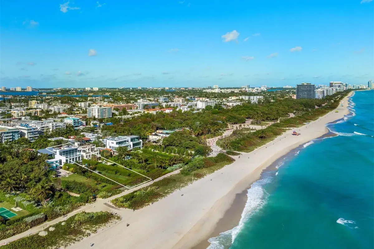 7815 Atlantic Way, Miami Beach FL 33141