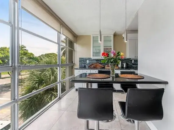 2101 Atlantic Shores Blvd # 309, Hallandale Beach FL 33009