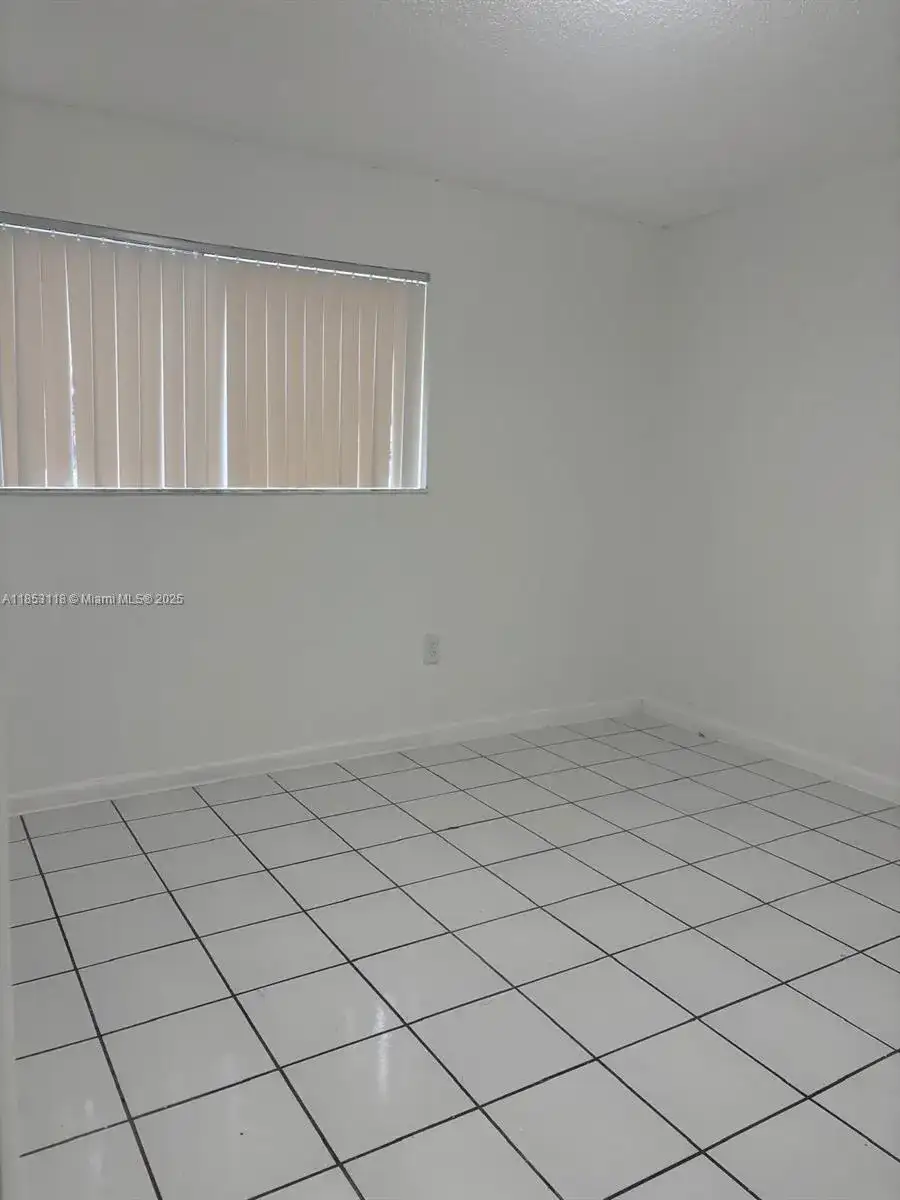 2710 W 76th St # 101, Hialeah FL 33016 photo 5