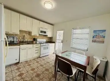 650 Pennsylvania Ave # 1, Miami Beach FL 33139 photo 4