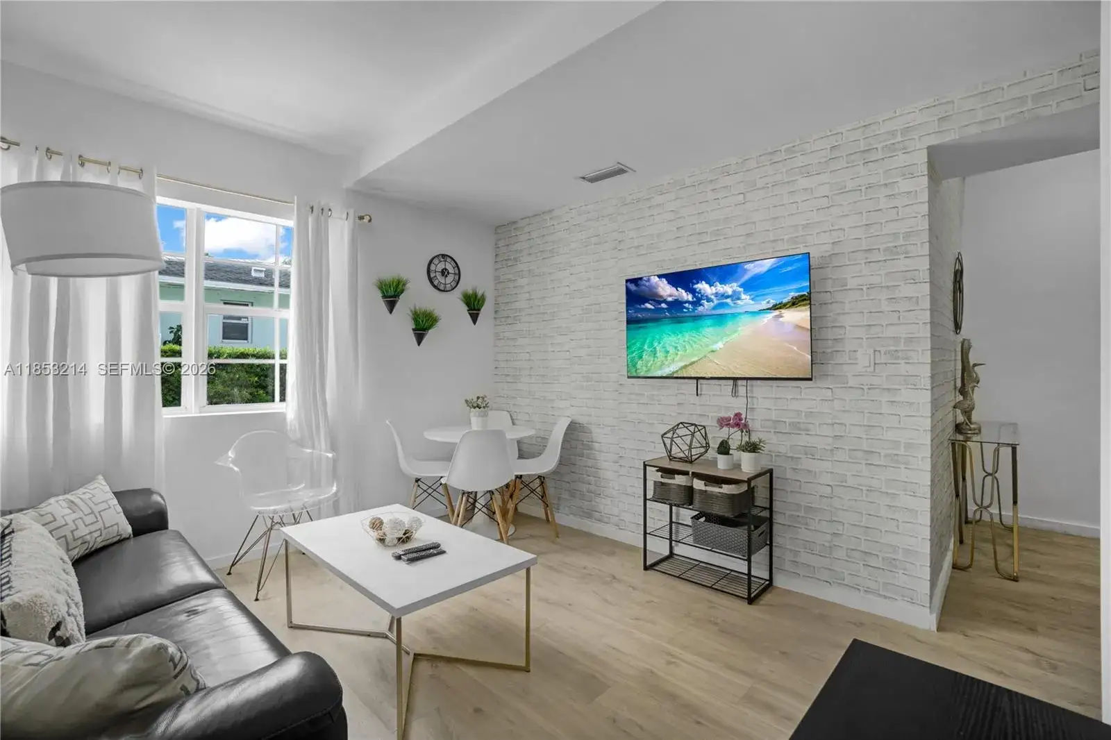 1 bedroom 1 bath Residential for sale at 810 7th St # 107, Miami Beach FL 33139
