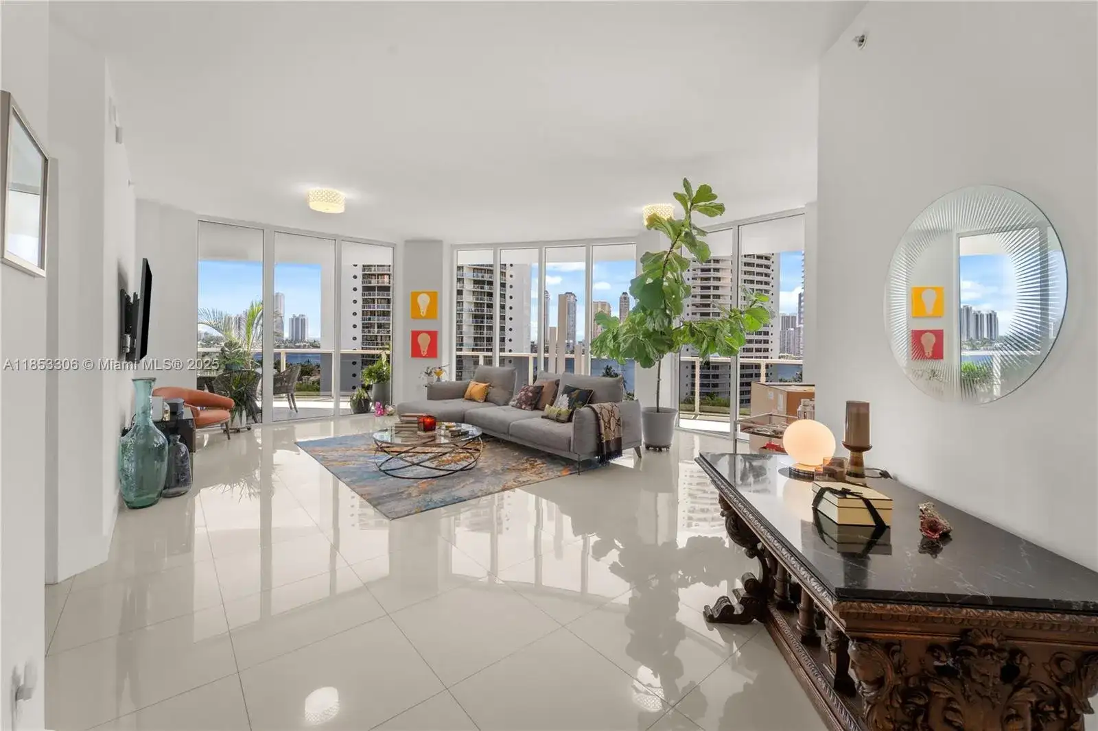 4100 Island Blvd # 902, Aventura FL 33160 photo 2
