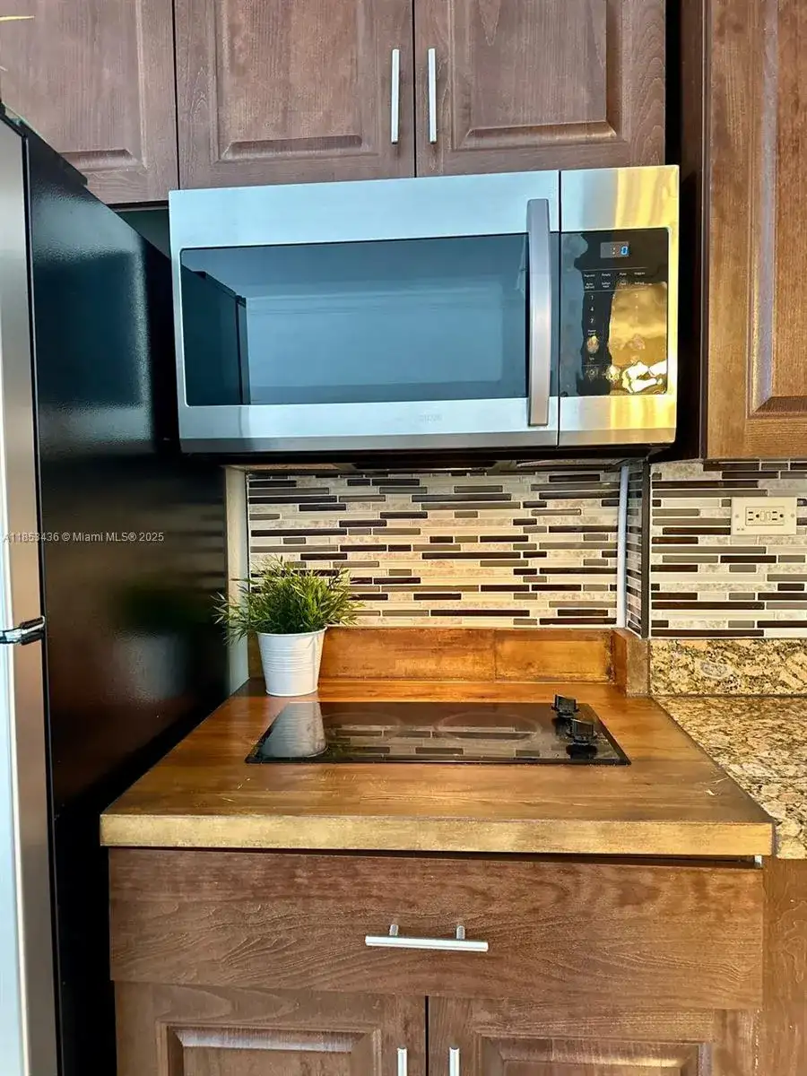 19201 Collins Ave # 108, Sunny Isles Beach FL 33160 photo 5