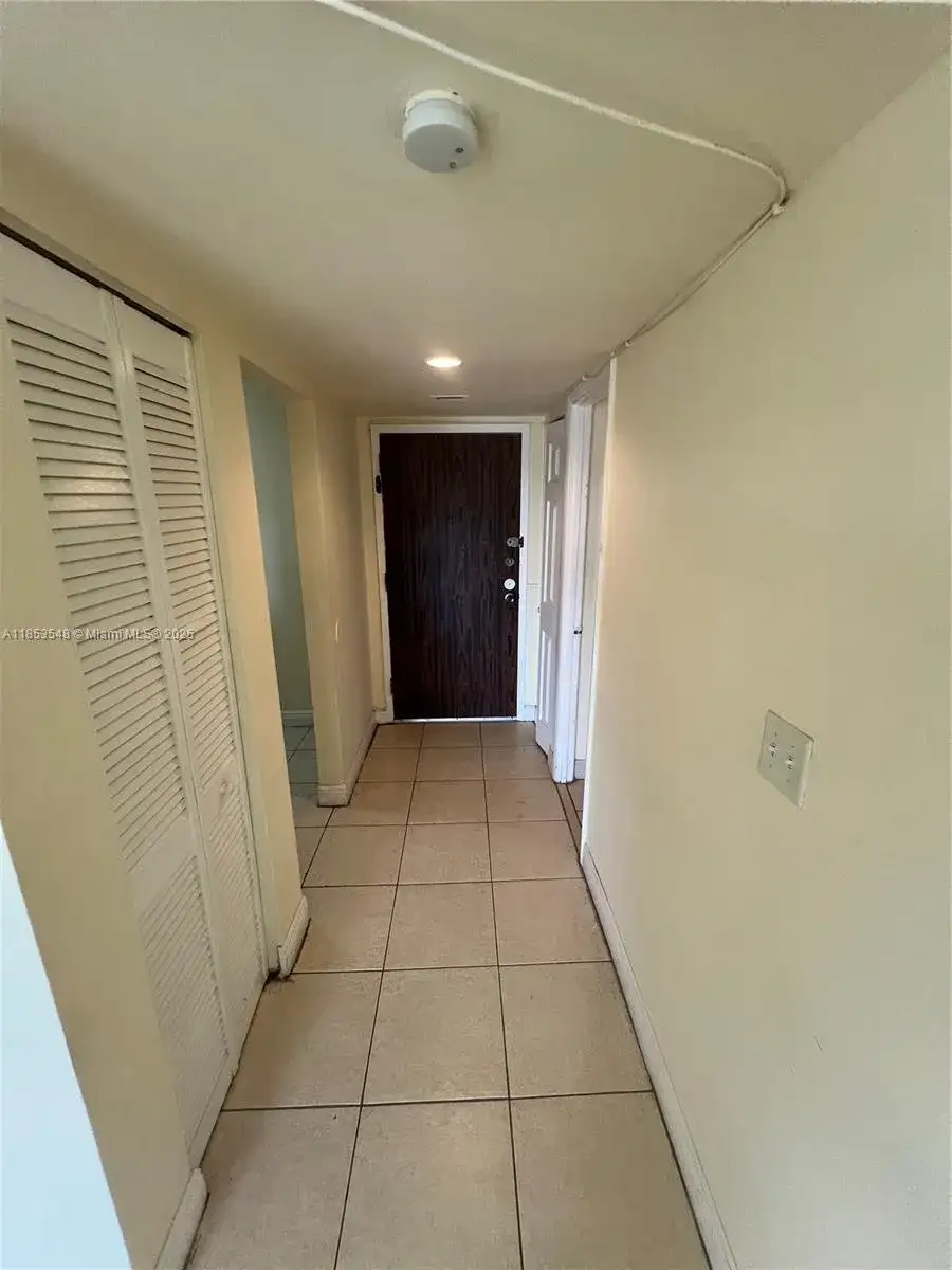482 NW 165th St Rd # 603, Miami FL 33169 photo 5