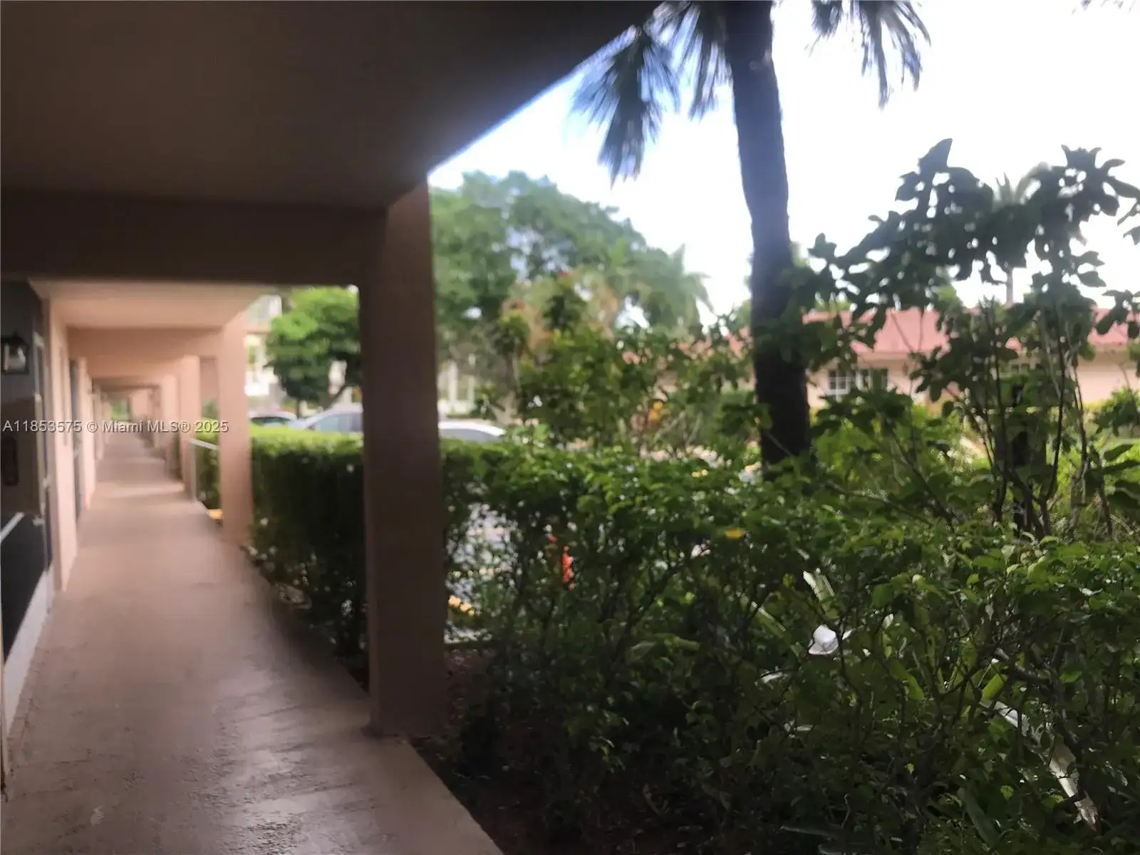 501 Blue Heron Dr # A, Hallandale Beach FL 33009 photo 2