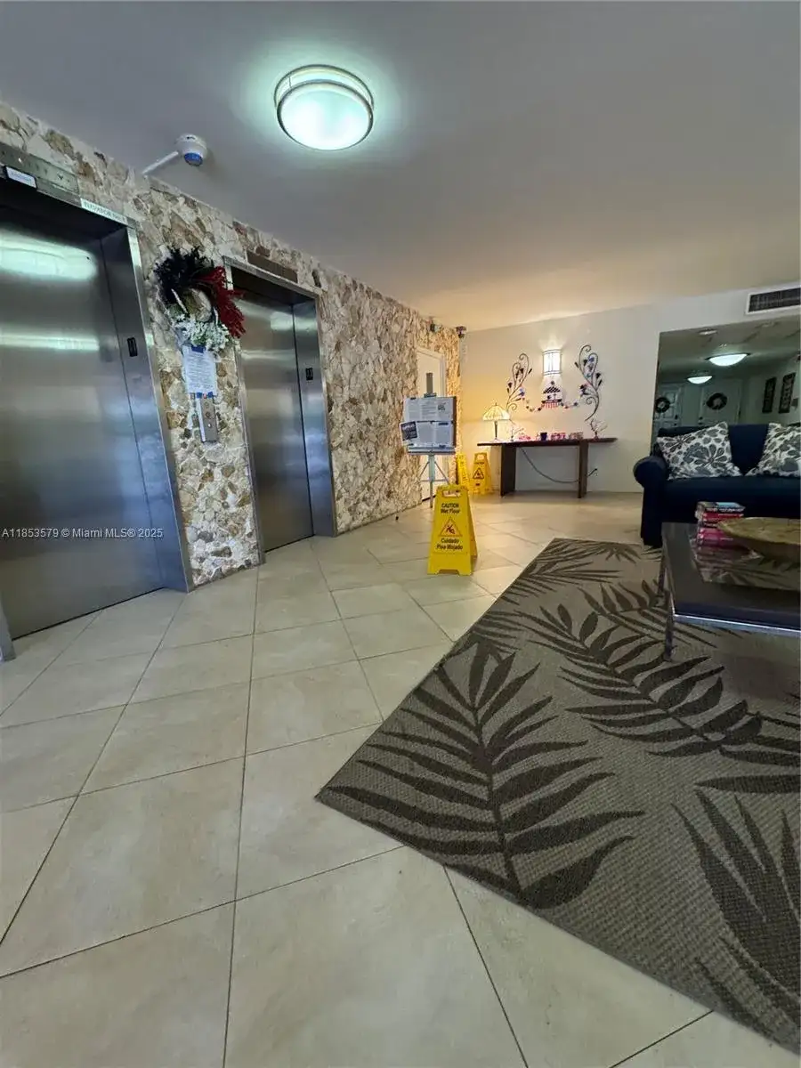 2940 N Course Dr # 509, Pompano Beach FL 33069 photo 2
