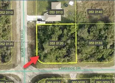 429 MCARTHUR BLVD, Lehigh Acres FL 33974 photo 3
