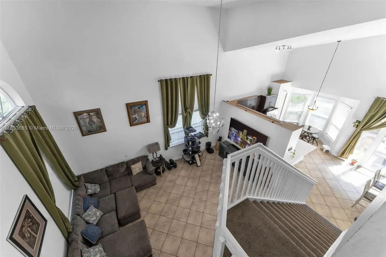 1755 NE 37th Ave, Homestead FL 33033 photo 4