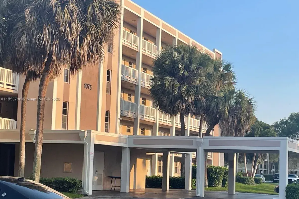 1075 Riverside Dr # 203, Coral Springs FL 33071
