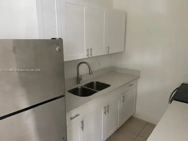 452 SW 4th Ave # 1, Fort Lauderdale FL 33315