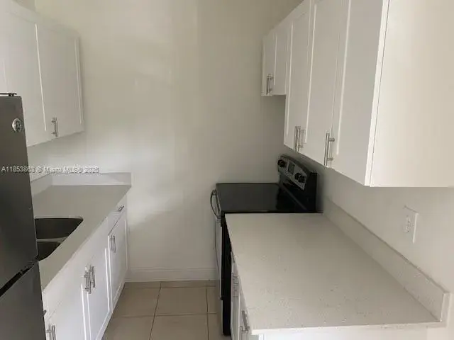 452 SW 4th Ave # 1, Fort Lauderdale FL 33315