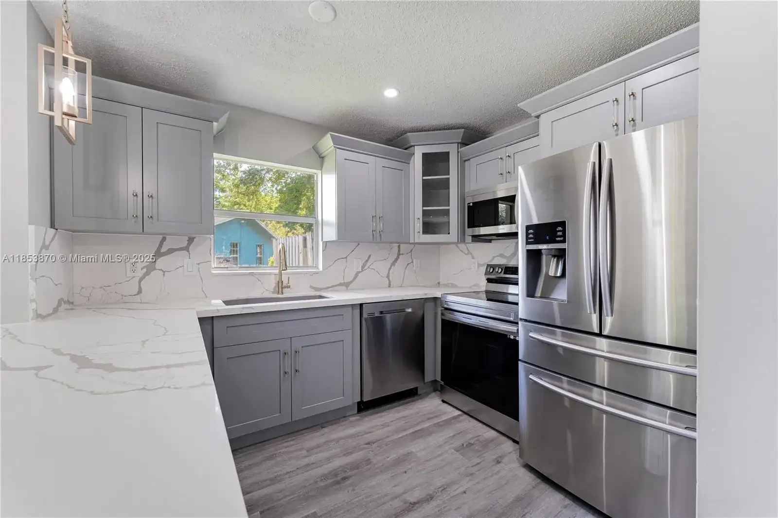 1508 NW 7th Ter, Pompano Beach FL 33060 photo 3