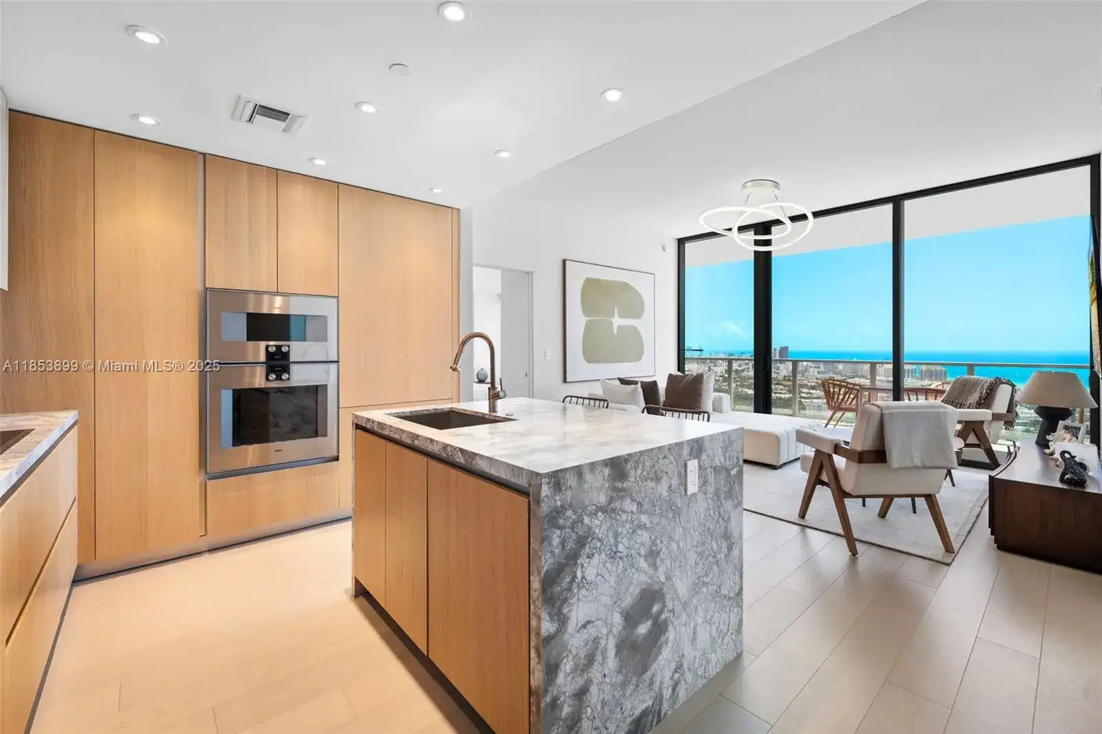 500 alton rd # 3604, Miami Beach FL 33139 photo 3