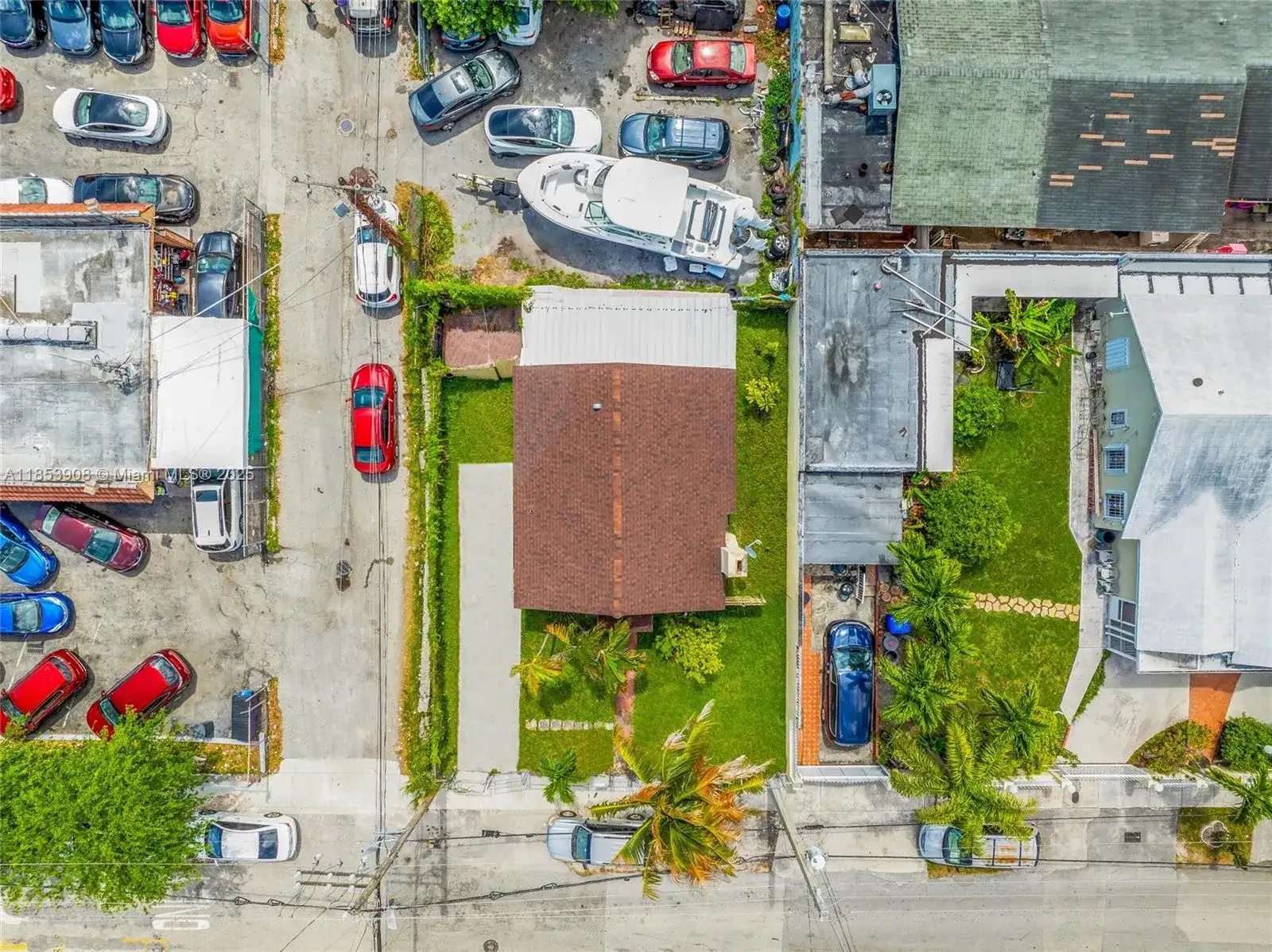 2728 NW 3rd St, Miami FL 33125 photo 3